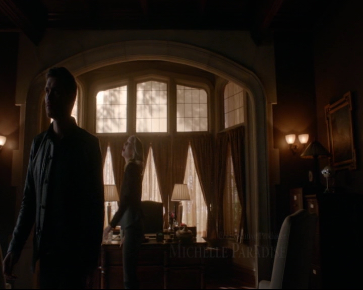 vampirediariesworld-dot-nl_TheOriginals5x12TheTaleOfTwoWolves00198.jpg