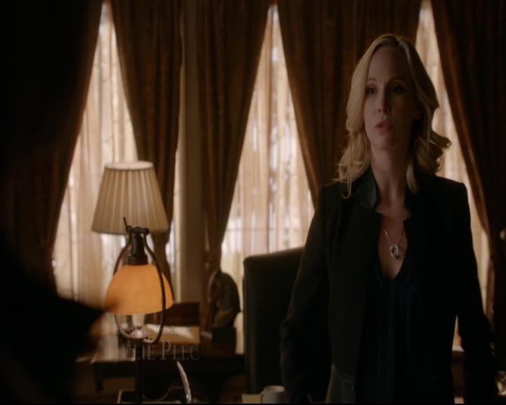 vampirediariesworld-dot-nl_TheOriginals5x12TheTaleOfTwoWolves00219.jpg