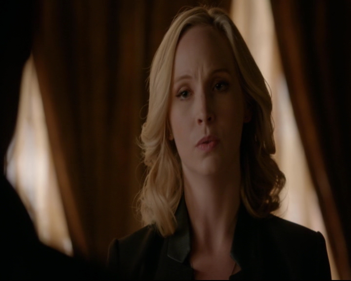 vampirediariesworld-dot-nl_TheOriginals5x12TheTaleOfTwoWolves00234.jpg