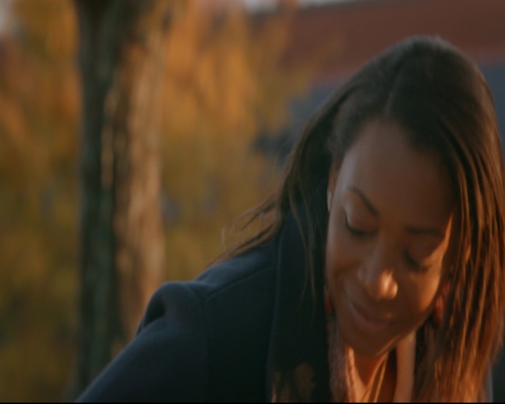 vampirediariesworld-dot-nl_TheOriginals5x12TheTaleOfTwoWolves00384.jpg
