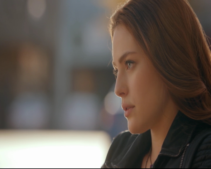 vampirediariesworld-dot-nl_TheOriginals5x12TheTaleOfTwoWolves00449.jpg