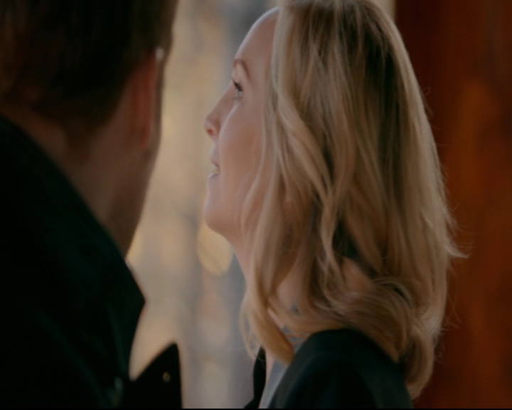 vampirediariesworld-dot-nl_TheOriginals5x12TheTaleOfTwoWolves01233.jpg