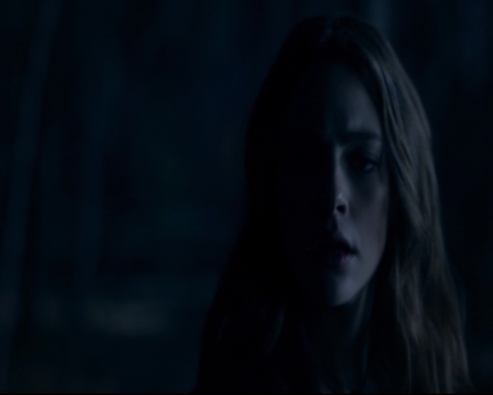 vampirediariesworld-dot-nl_TheOriginals5x12TheTaleOfTwoWolves01369.jpg