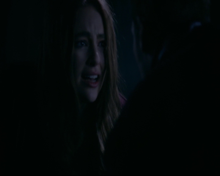 vampirediariesworld-dot-nl_TheOriginals5x12TheTaleOfTwoWolves02193.jpg