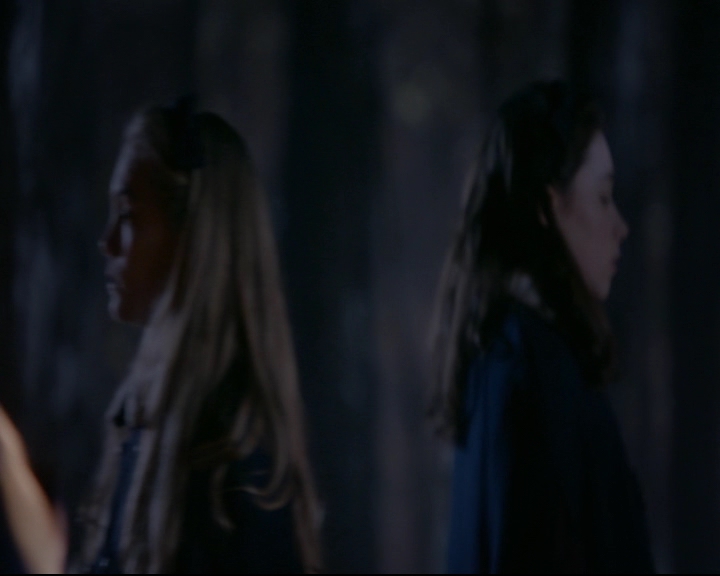 vampirediariesworld-dot-nl_TheOriginals5x12TheTaleOfTwoWolves02216.jpg