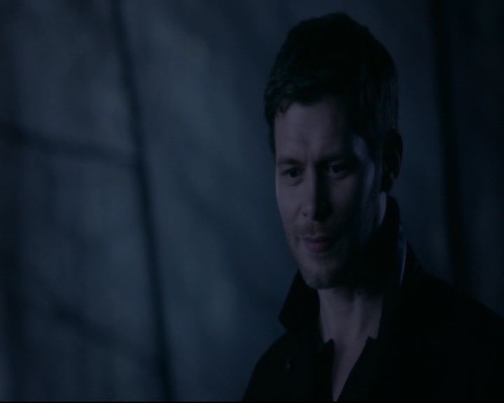 vampirediariesworld-dot-nl_TheOriginals5x12TheTaleOfTwoWolves02252.jpg
