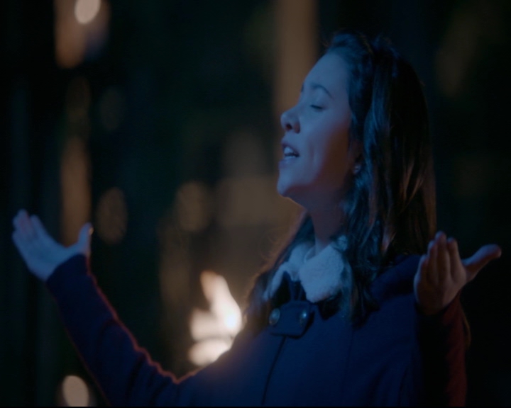 vampirediariesworld-dot-nl_TheOriginals5x12TheTaleOfTwoWolves02320.jpg
