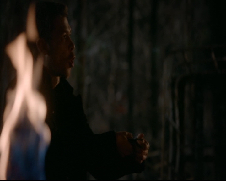 vampirediariesworld-dot-nl_TheOriginals5x13WhenTheSaintsGoMarchingIn00012.jpg