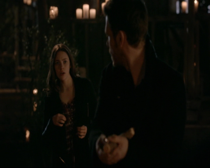 vampirediariesworld-dot-nl_TheOriginals5x13WhenTheSaintsGoMarchingIn00014.jpg