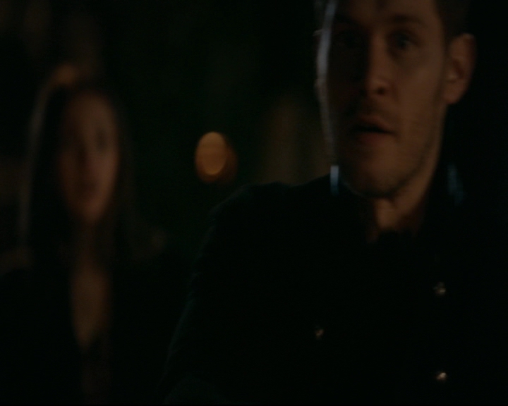 vampirediariesworld-dot-nl_TheOriginals5x13WhenTheSaintsGoMarchingIn00054.jpg