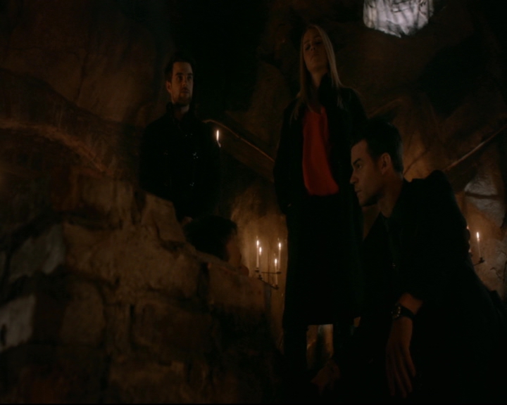 vampirediariesworld-dot-nl_TheOriginals5x13WhenTheSaintsGoMarchingIn00080.jpg