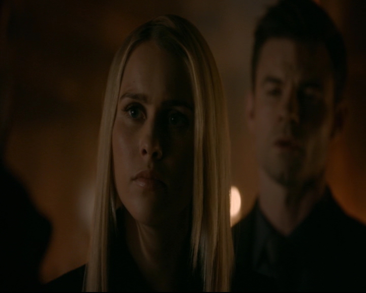 vampirediariesworld-dot-nl_TheOriginals5x13WhenTheSaintsGoMarchingIn00109.jpg