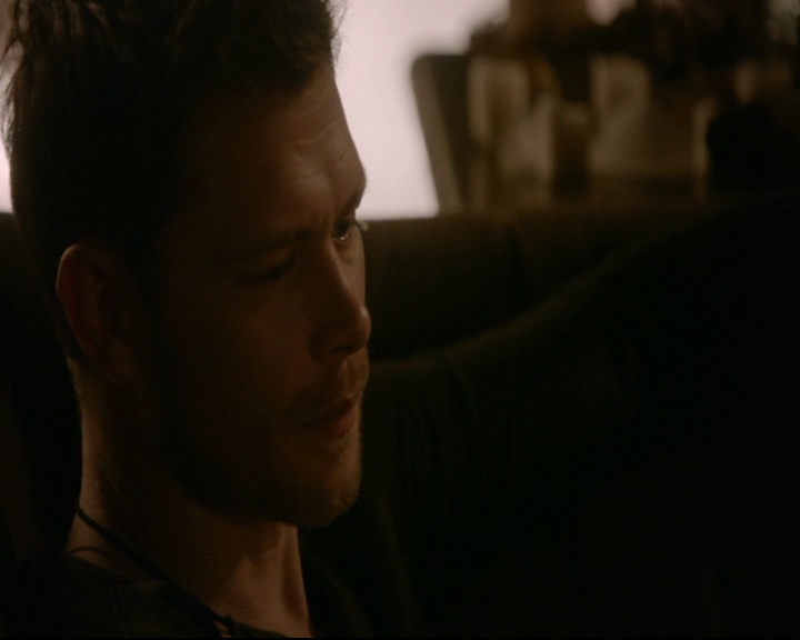 vampirediariesworld-dot-nl_TheOriginals5x13WhenTheSaintsGoMarchingIn00765.jpg