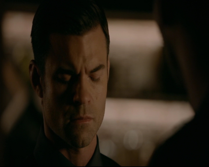 vampirediariesworld-dot-nl_TheOriginals5x13WhenTheSaintsGoMarchingIn00807.jpg