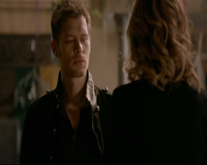 vampirediariesworld-dot-nl_TheOriginals5x13WhenTheSaintsGoMarchingIn00849.jpg