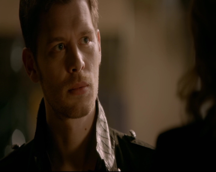 vampirediariesworld-dot-nl_TheOriginals5x13WhenTheSaintsGoMarchingIn00854.jpg