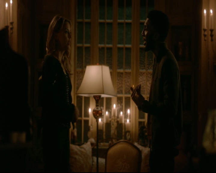 vampirediariesworld-dot-nl_TheOriginals5x13WhenTheSaintsGoMarchingIn00878.jpg