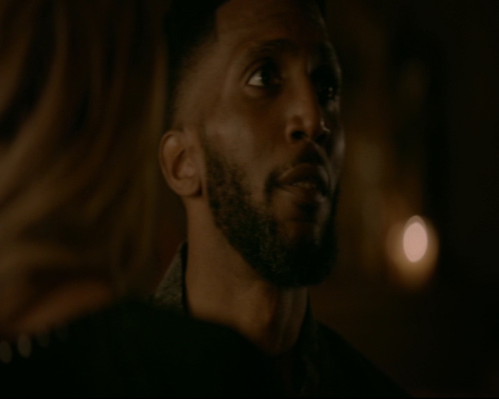 vampirediariesworld-dot-nl_TheOriginals5x13WhenTheSaintsGoMarchingIn00897.jpg