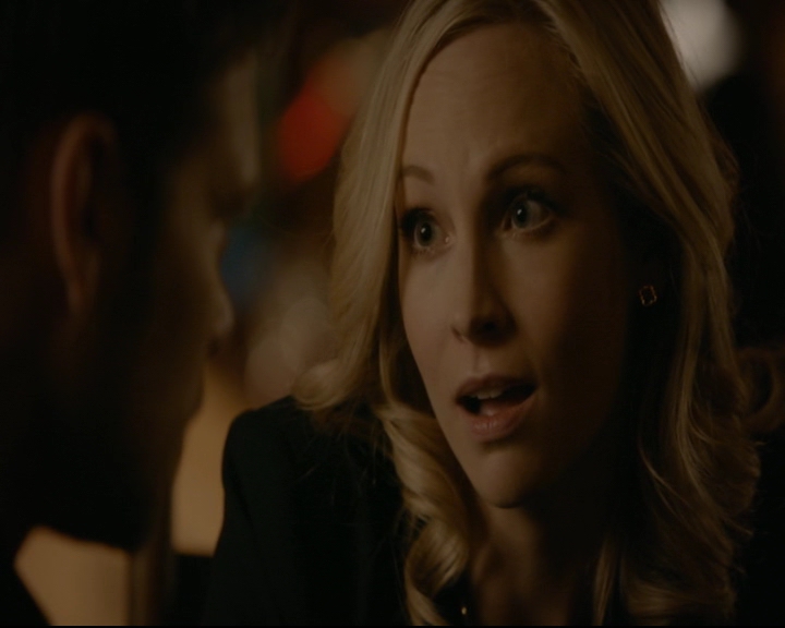 vampirediariesworld-dot-nl_TheOriginals5x13WhenTheSaintsGoMarchingIn01098.jpg
