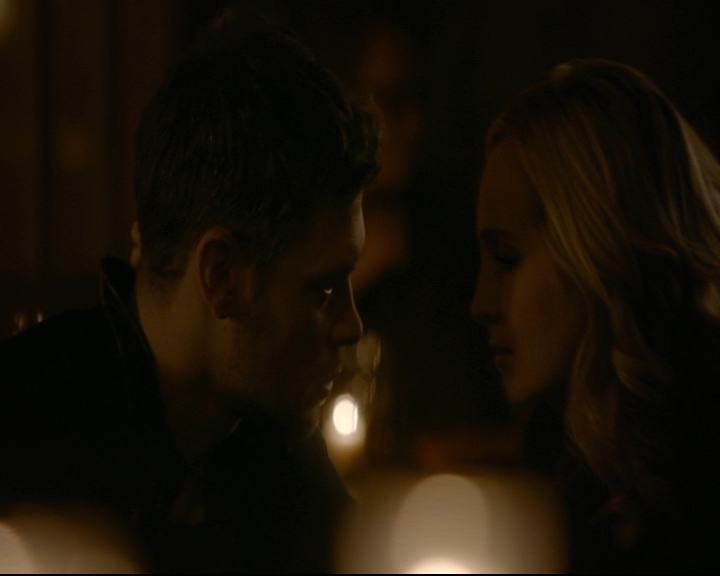 vampirediariesworld-dot-nl_TheOriginals5x13WhenTheSaintsGoMarchingIn01110.jpg