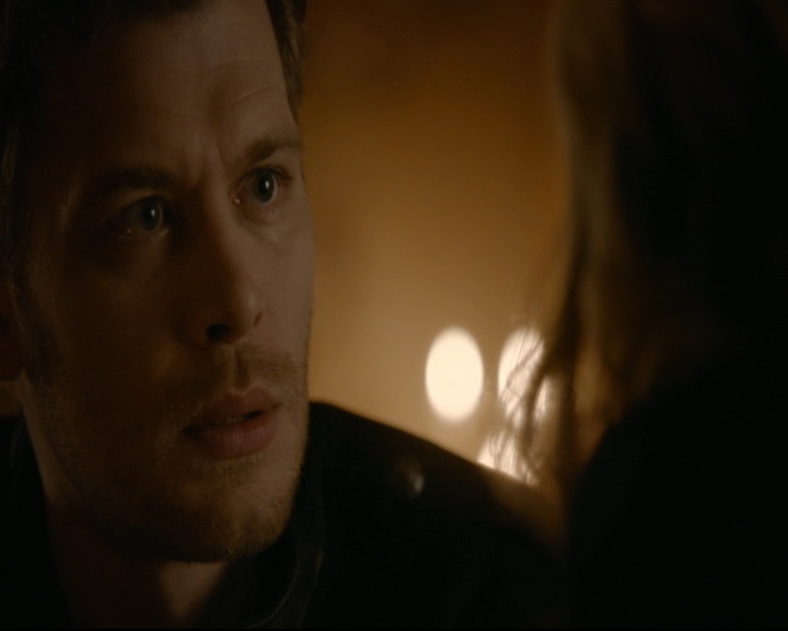 vampirediariesworld-dot-nl_TheOriginals5x13WhenTheSaintsGoMarchingIn01123.jpg