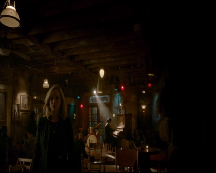 vampirediariesworld-dot-nl_TheOriginals5x13WhenTheSaintsGoMarchingIn01132.jpg