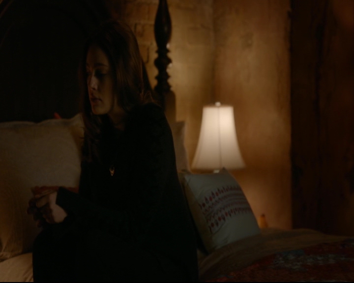 vampirediariesworld-dot-nl_TheOriginals5x13WhenTheSaintsGoMarchingIn01156.jpg