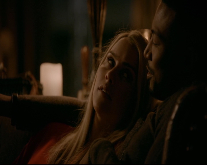vampirediariesworld-dot-nl_TheOriginals5x13WhenTheSaintsGoMarchingIn01322.jpg vampirediariesworld-dot-nl_TheOriginals5x13WhenTheSaintsGoMarchingIn01322.jpg