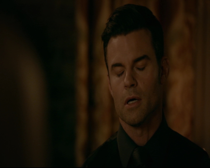 vampirediariesworld-dot-nl_TheOriginals5x13WhenTheSaintsGoMarchingIn01357.jpg vampirediariesworld-dot-nl_TheOriginals5x13WhenTheSaintsGoMarchingIn01357.jpg