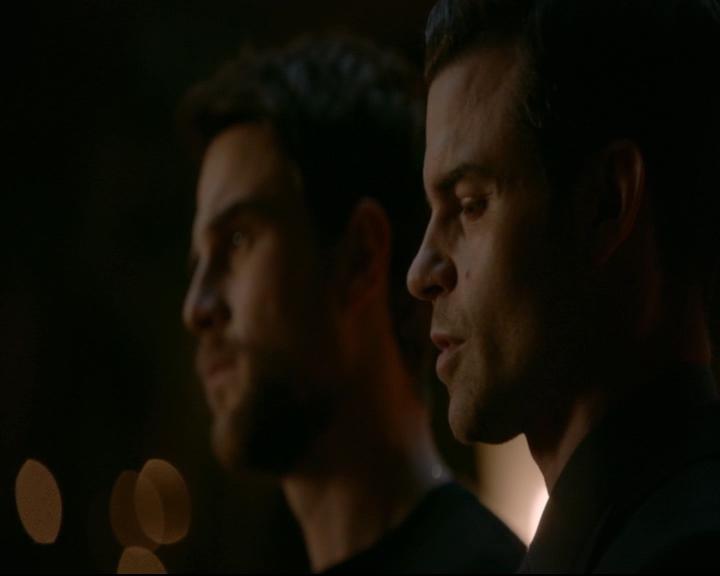 vampirediariesworld-dot-nl_TheOriginals5x13WhenTheSaintsGoMarchingIn01603.jpg vampirediariesworld-dot-nl_TheOriginals5x13WhenTheSaintsGoMarchingIn01603.jpg