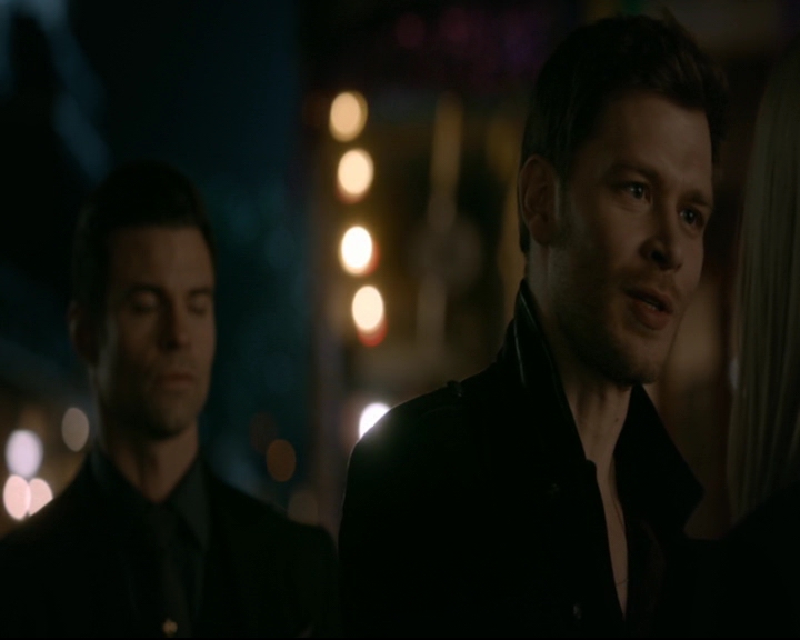 vampirediariesworld-dot-nl_TheOriginals5x13WhenTheSaintsGoMarchingIn01787.jpg