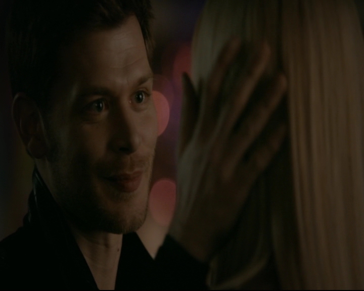 vampirediariesworld-dot-nl_TheOriginals5x13WhenTheSaintsGoMarchingIn01796.jpg