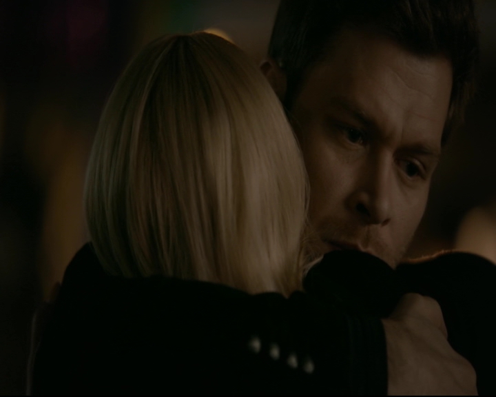 vampirediariesworld-dot-nl_TheOriginals5x13WhenTheSaintsGoMarchingIn01806.jpg