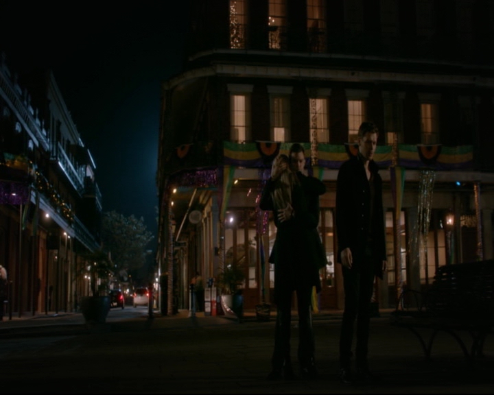 vampirediariesworld-dot-nl_TheOriginals5x13WhenTheSaintsGoMarchingIn01819.jpg