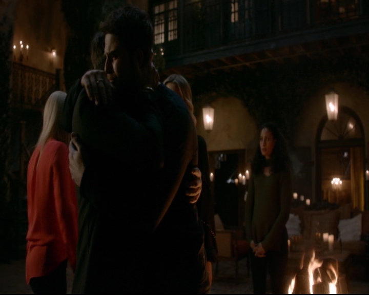 vampirediariesworld-dot-nl_TheOriginals5x13WhenTheSaintsGoMarchingIn02002.jpg vampirediariesworld-dot-nl_TheOriginals5x13WhenTheSaintsGoMarchingIn02002.jpg