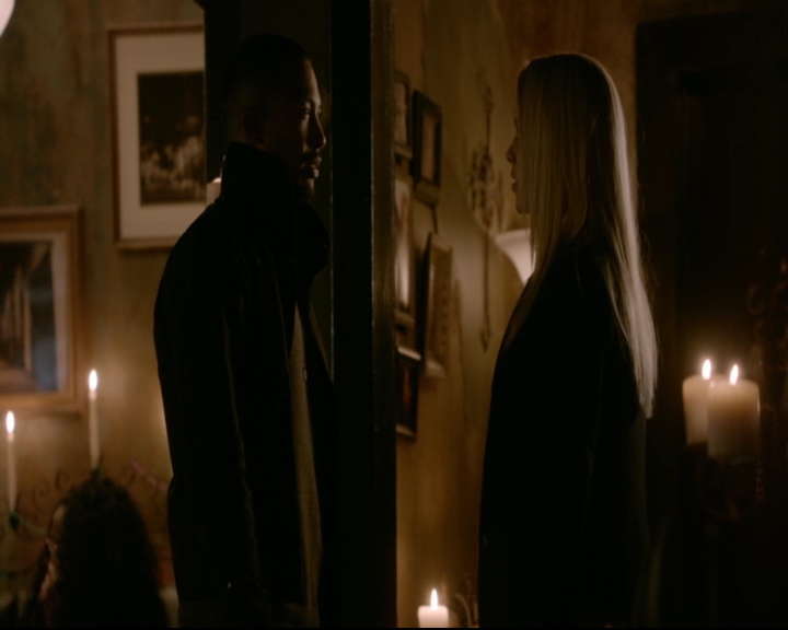 vampirediariesworld-dot-nl_TheOriginals5x13WhenTheSaintsGoMarchingIn02167.jpg