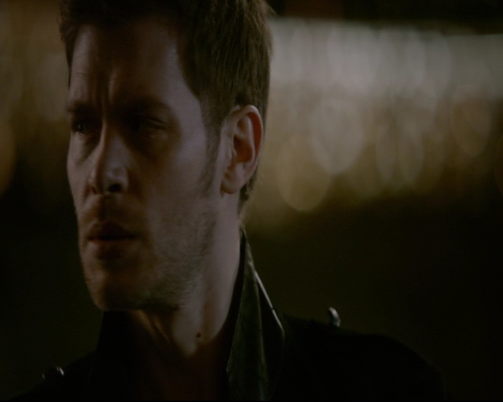 vampirediariesworld-dot-nl_TheOriginals5x13WhenTheSaintsGoMarchingIn02277.jpg