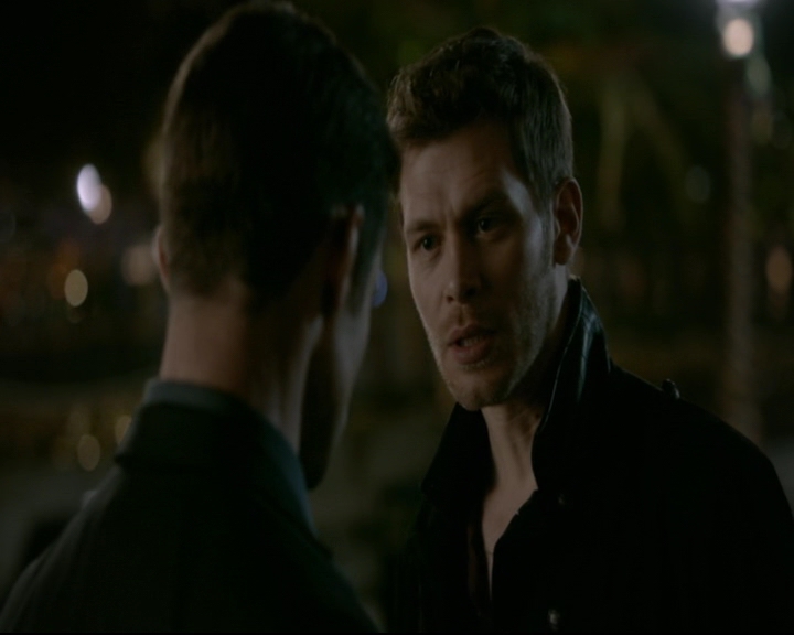 vampirediariesworld-dot-nl_TheOriginals5x13WhenTheSaintsGoMarchingIn02299.jpg