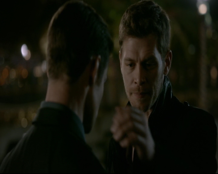 vampirediariesworld-dot-nl_TheOriginals5x13WhenTheSaintsGoMarchingIn02300.jpg