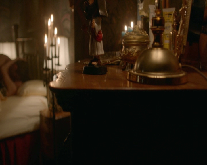 vampirediariesworld-dot-nl_TheOriginals5x03NeMeQuittePas-deletedscene00002.jpg