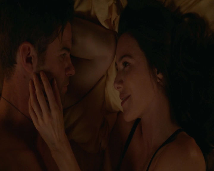 vampirediariesworld-dot-nl_TheOriginals5x03NeMeQuittePas-deletedscene00018.jpg