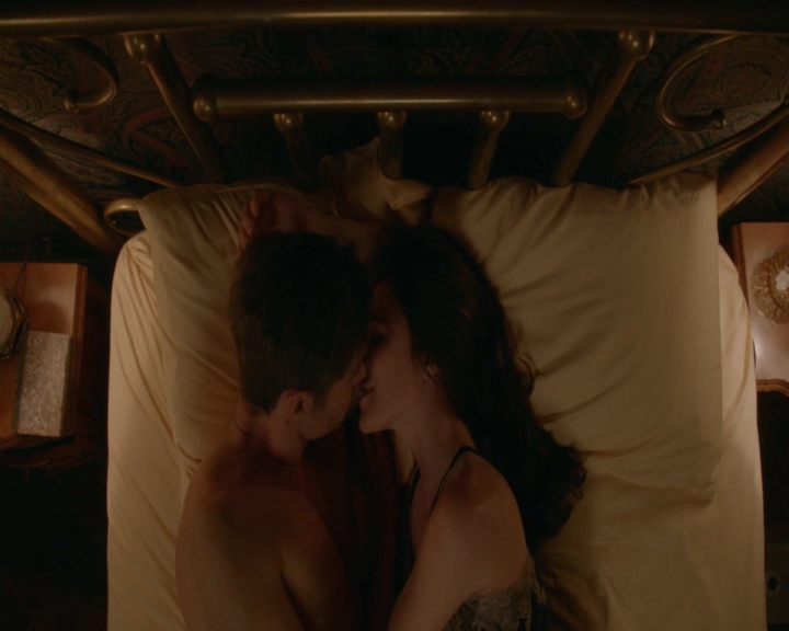 vampirediariesworld-dot-nl_TheOriginals5x03NeMeQuittePas-deletedscene00042.jpg