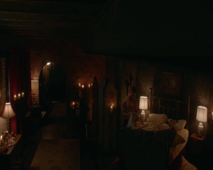 vampirediariesworld-dot-nl_TheOriginals5x03NeMeQuittePas-deletedscene00048.jpg