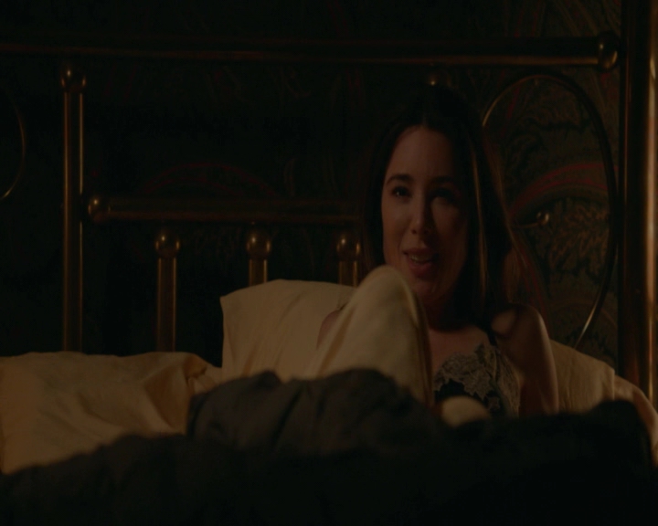 vampirediariesworld-dot-nl_TheOriginals5x03NeMeQuittePas-deletedscene00062.jpg
