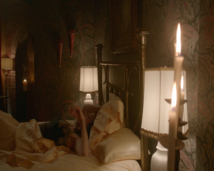 vampirediariesworld-dot-nl_TheOriginals5x03NeMeQuittePas-deletedscene00080.jpg