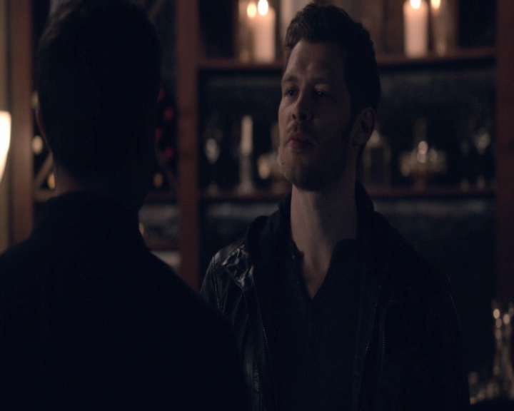 vampirediariesworld-dot-nl_TheOriginals5x08TheKindnessOfStrangers-deletedscene00018.jpg