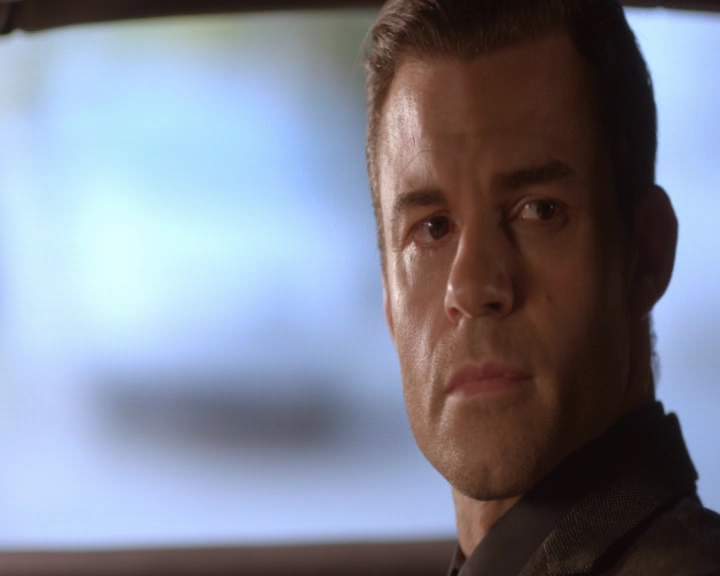 vampirediariesworld-dot-nl_TheOriginals5x12TheTaleOfTwoWolves-deletedscene00107.jpg