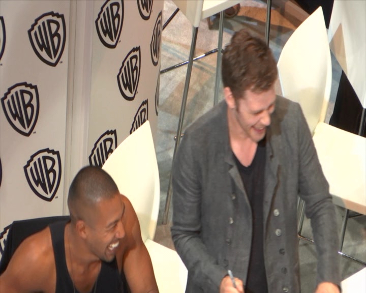 vampirediariesworld-dot-nl_TheOriginals-2017Comic-ConPanel00011.jpg