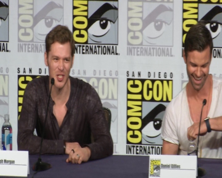 vampirediariesworld-dot-nl_TheOriginals-2017Comic-ConPanel00116.jpg
