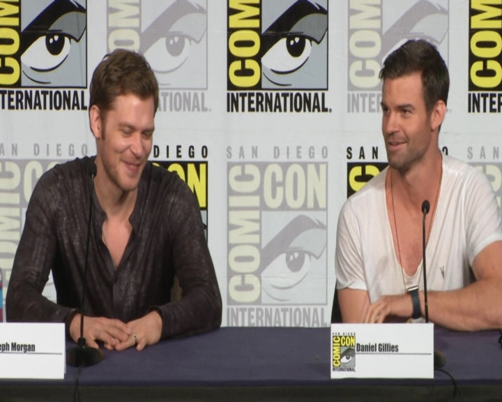 vampirediariesworld-dot-nl_TheOriginals-2017Comic-ConPanel00423.jpg